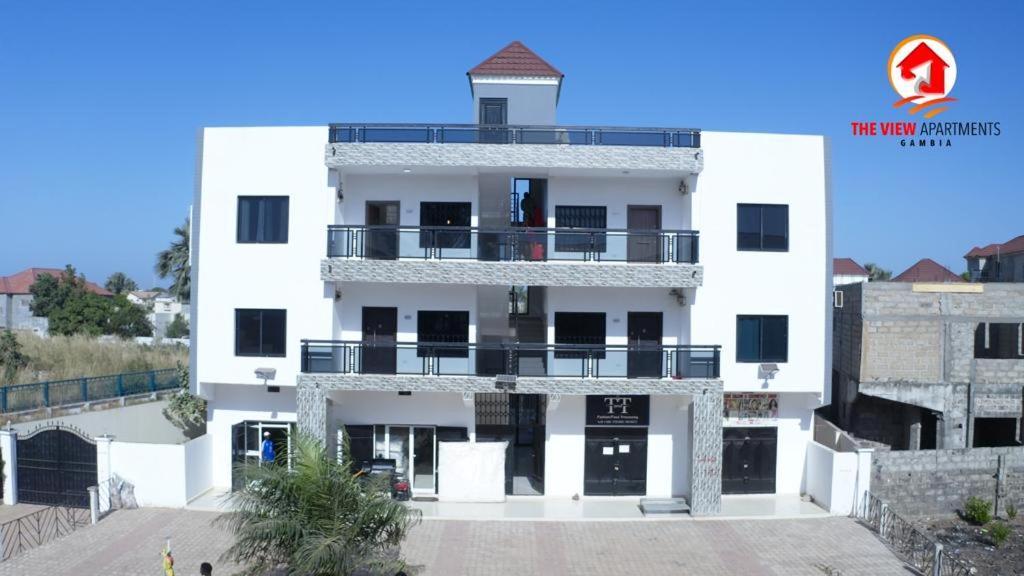 The View Apartments Brusubi Εξωτερικό φωτογραφία